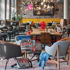 Moxy Frankfurt Airport Отель Кельстербах
