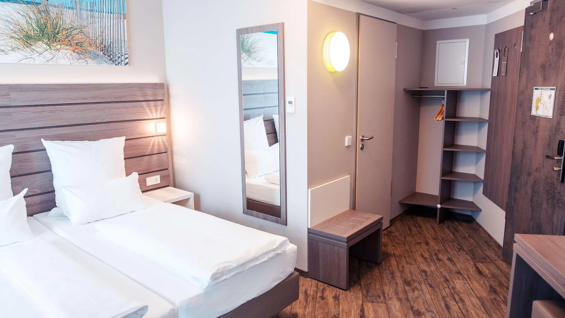 Tulip Inn Muenchen Messe 4*, Munich