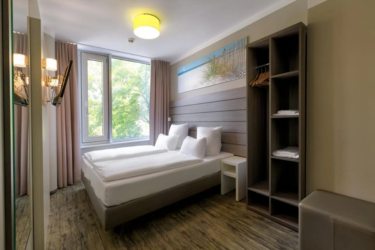 Tulip Inn Muenchen Messe Hotel Munich